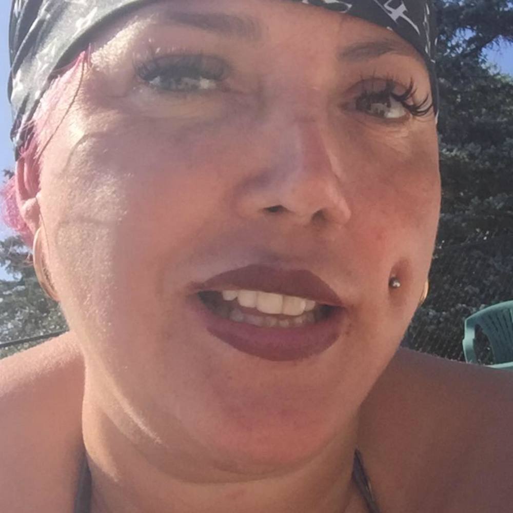 Meet your Posher, Sandra